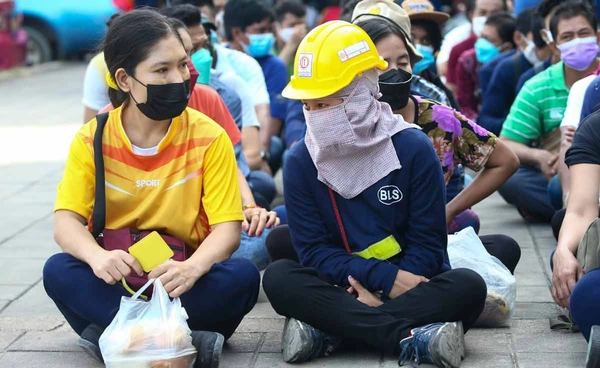 สำรวจชีวิตแรงงานไทยปี 68: แนวโน้มดีขึ้น ออมเพิ่ม หนี้นอกระบบลด
