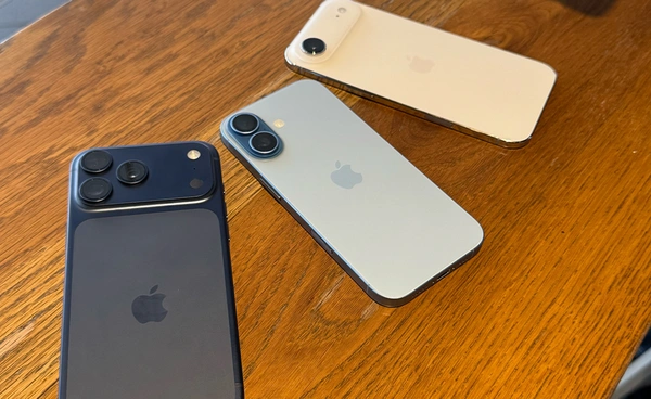 iPhone 17 ขายดีเกินคาด แอปเปิลเร่งผลิตเพิ่ม 30%