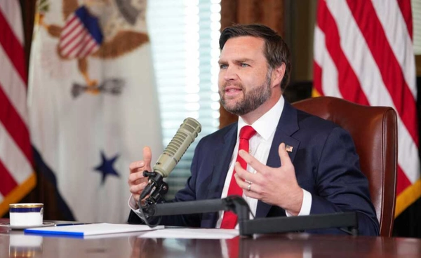 แวนซ์บอกไม่มีใครควรยินดีต่อการเสียชีวิตของ "ชาร์ลี เคิร์ก"