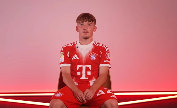 ก็องปานี พร้อมสนับสนุน คาร์ล!  ยันไม่ควรเอาไปเปรียบเทียบ เมสซี่