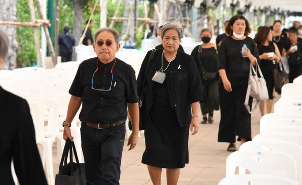 กทม. แนะประชาชนเตรียมพร้อมก่อนเข้าถวายสักการะพระบรมศพ สมเด็จพระพันปีหลวง 