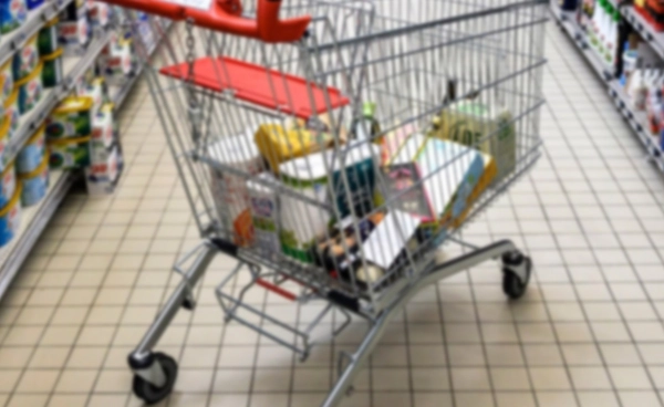 เปิดผลสำรวจ คนไทยนิยมซื้อ “สินค้าไทย“ อาหาร-เครื่องดื่มนำโด่ง