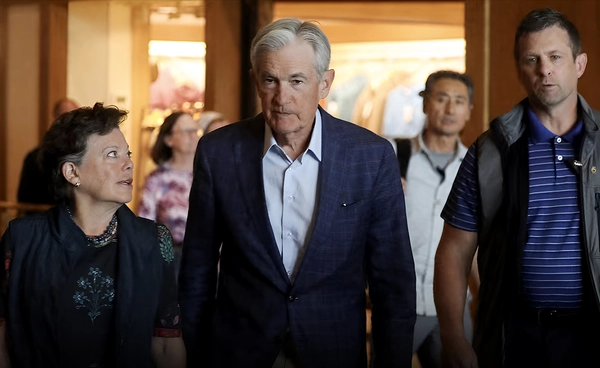 "เฟด" ส่งสัญญาณ "ลดดอกเบี้ย" ปลุก "หุ้น-เงินเอเชีย" "นักวิเคราะห์" เชื่อ "พาวเวล" ไม่พลิก