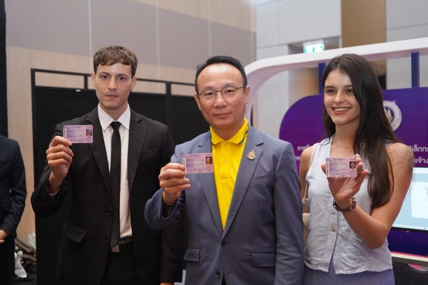 ดีเดย์เปิดตัว “Outsourcing Service” ใบอนุญาตทำงานคนต่างด้าว โฉมใหม่!