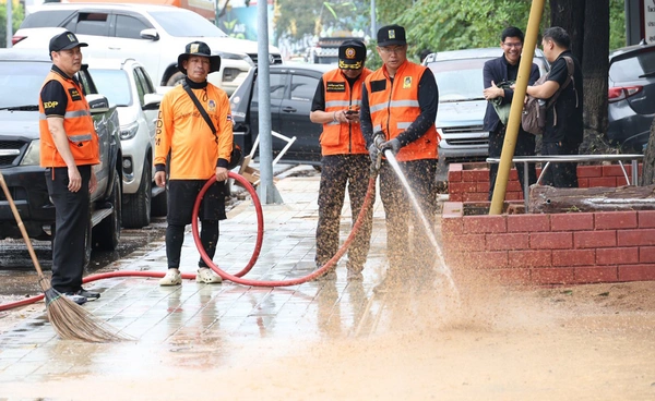 สธ. ตั้งรพ.สนาม 8 แห่งสงขลา รองรับปชช.ได้รับผลกระทบน้ำท่วม - เปิดโหมด “ฟื้นฟูเมือง”