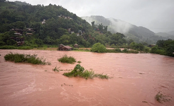 น้ำท่วมน่าน! ล่าสุดเปิดศูนย์พักพิงชั่วคราว เช็กสถานที่-เบอร์โทรได้ที่นี่