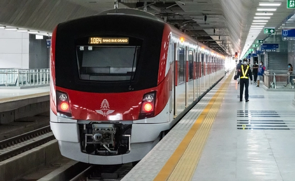 ครม.ไฟเขียว รถไฟฟ้าเหมาจ่าย 40 บาทตลอดวัน ”สายสีแดง-ม่วง” เริ่ม 1 ธ.ค. 68