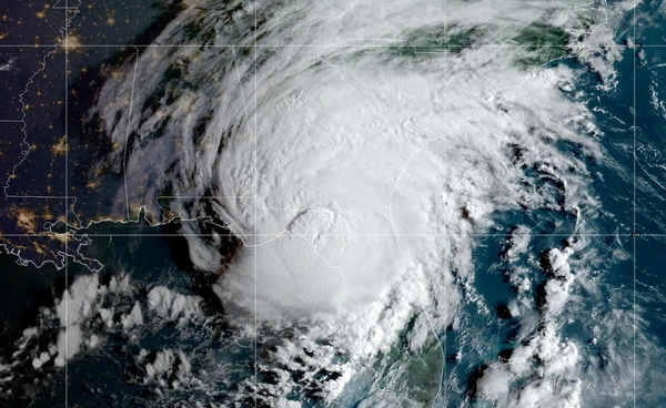 ปีนี้สหรัฐฯรอดพายุหวุดหวิด  ไร้เฮอริเคนขึ้นฝั่งในรอบ 10 ปี!