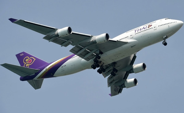 การบินไทย ยกเลิกเที่ยวบิน "กรุงเทพฯ - ฮ่องกง" เซ่นไต้ฝุ่นรากาซา