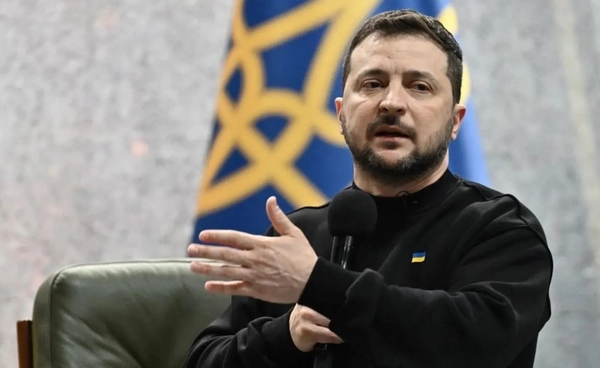 เซเลนสกีหารือทูตสหรัฐฯ ยุติสงคราม