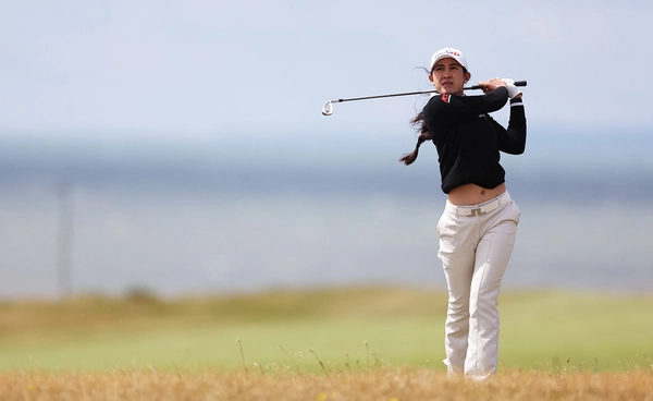 “ปาจรีย์” ขยับขึ้นอันดับ 3 ร่วม ยามาชิตะ นำเดี่ยวรอบสอง "เอไอจี วีเมนส์ โอเพ่น"