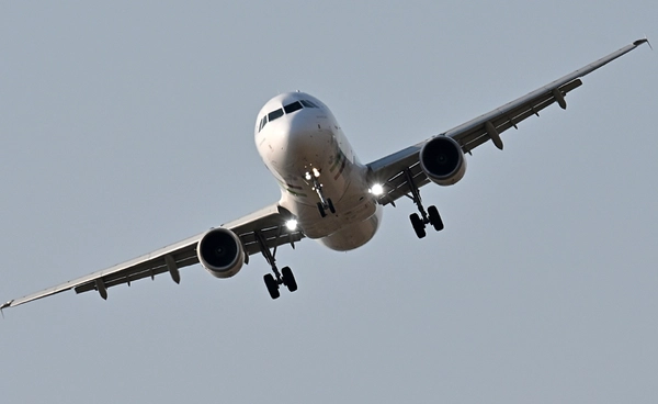 "แอร์บัส" สั่งด่วนหยุดบิน A320 ราว 6,000 ลำทั่วโลก หลังพบว่า "รังสีดวงอาทิตย์" รุนแรงแทรกแซงระบบเครื่องบิน 