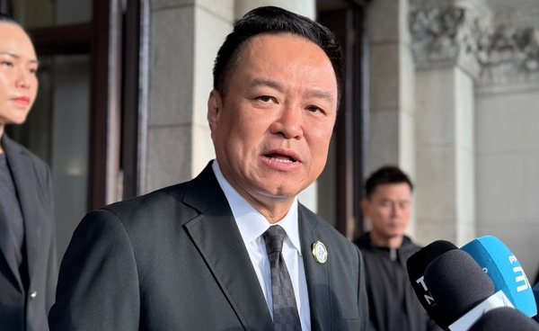 อนุทินเปิดเกมรับคนเก่ง ทุกฝ่ายจับตาบ้านใหญ่จ่อร่วมทีมภูมิใจไทย