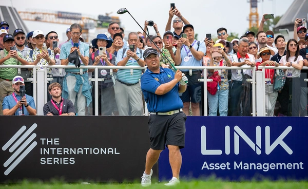  "โปรอาร์ม" ตาม 3 สโตรก ลุ้นรอบสุดท้าย "ลิงค์ ฮ่องกง โอเพ่น"