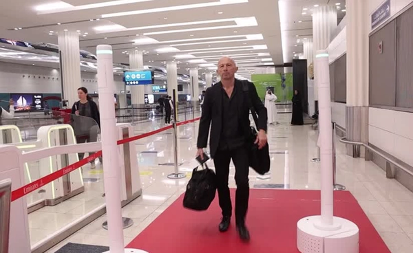 ดูไบเปิดตัว “ทางตรวจคนเข้าเมืองอัจฉริยะ” สแกนหน้าเข้าได้ ไร้การสัมผัส