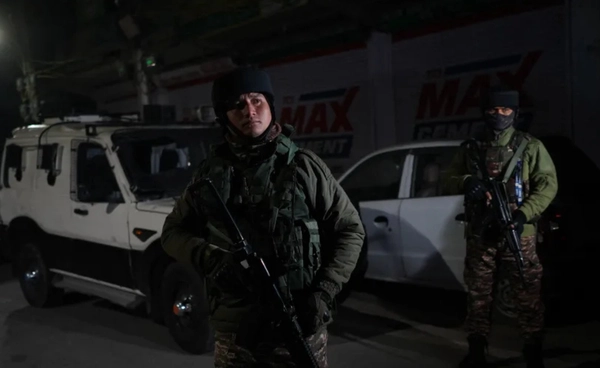 ระเบิดโรงพักแคชเมียร์ เสียชีวิตอย่างน้อย 9 ราย 4 วันหลังระเบิดในนิวเดลี