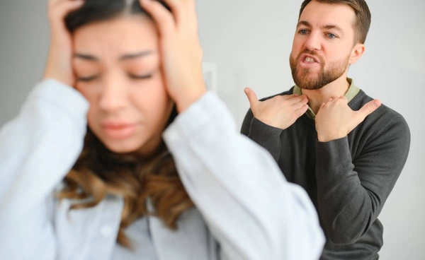 คนพูดไม่จำ คนฟังไม่ลืม รู้จัก Verbal Bullying รับมืออย่างไร