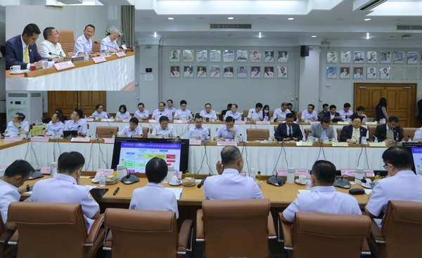 "สมศักดิ์" เรียกประชุมนัดแรก แบ่งงาน 2 รมช.สาธารณสุข ลงตัว