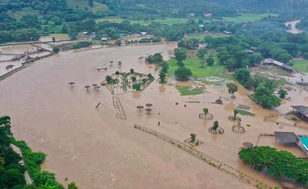 เตือน! "น้ำท่วมฉับพลัน-ดินถล่ม" 15 - 17 ส.ค. เช็กจังหวัดเสี่ยงภัยที่นี่