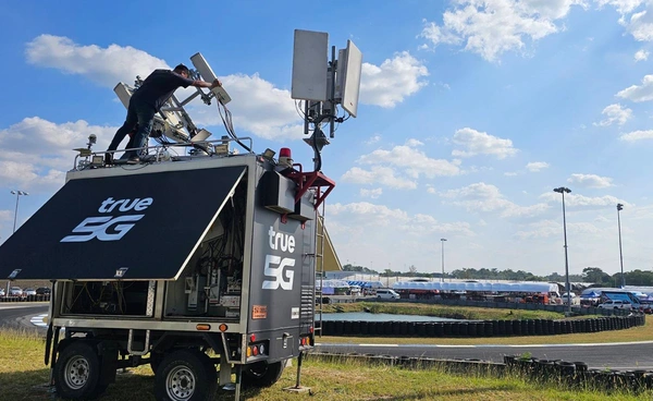 ทรู ร่วมกับ กสทช. เร่งดูแลโครงข่ายและประชาชนในพื้นที่ชายแดนไทย–กัมพูชา เร่งระดมรถโมบายล์ COW เสริมสัญญาณศูนย์พักพิงฯ