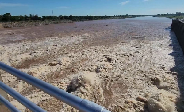 “เขื่อนเจ้าพระยา” ระบายน้ำเพิ่ม เตรียมรับฝนตก 10-15 ส.ค.