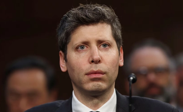 ซัม อัลท์แมน แฉเองบริษัท Meta ทุ่ม 3,700 ล้านบาท ดึงตัวพนักงานบริษัท OpenAI แต่ล้มเหลว