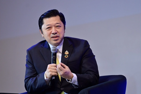 ศุภชัย เจียรวนนท์ หนุนเอกชนไทยผนึกกำลังขับเคลื่อนความยั่งยืน พร้อมเสนอ ตลท. บังคับรายงานความยั่งยืน ชี้การศึกษาต้องเชื่อมโยง SDG 17 ข้อ