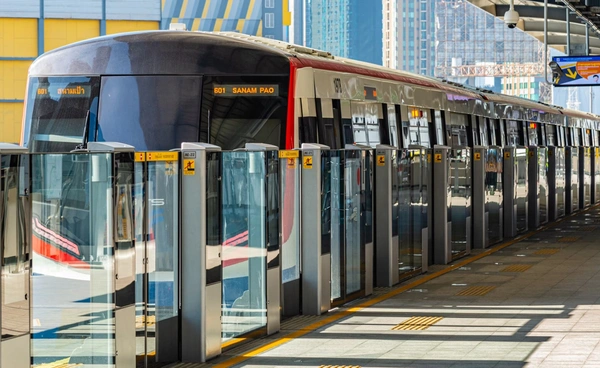 รถไฟฟ้า 20 บาท! ดีเดย์ลงทะเบียนผ่านแอปฯ "ทางรัฐ" ส.ค. เช็กเงื่อนไขที่นี่