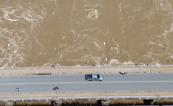 7 วันชี้ชะตา วิฤต "ลุ่มเจ้าพระยา" กรำศึก 2 ด้าน น้ำเหนือ-ทะเลหนุน