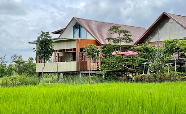 5 ร้านอาหารสกลนคร อาหารอร่อย บรรยากาศดี วันหยุดนี้ต้องไปลอง!