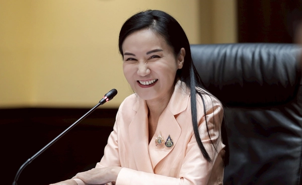 รมว.ศึกษาฯ ดันสหกรณ์กลางแก้หนี้ครู ตั้งทุนสำรอง 1 แสนล้าน