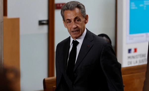 ศาลปารีสอนุมัติปล่อยตัว "ซาร์โกซี" อดีตผู้นำฝรั่งเศสหลังถูกข้อหาสมคบคิดก่ออาชญากรรม