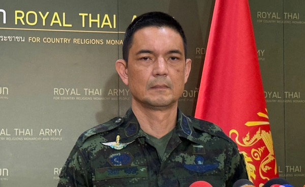 ทบ. ประณามกัมพูชาใช้อาวุธจรวด BM-21 โจมตีพื้นที่พลเรือน ประชาชนบาดเจ็บหลายราย