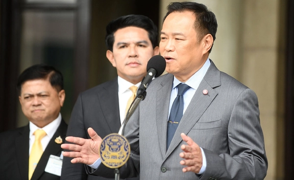 อนุทิน เผยไฟเขียวงบกลาง 864 ล้านเสริมแกร่งกองทัพ-เร่งแก้ปัญหาชายแดน