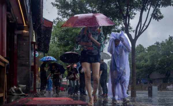 พื้นที่เสี่ยงภัยฝนฟ้าคะนองและลมกระโชกแรงวันที่ 22 ก.ย. 68