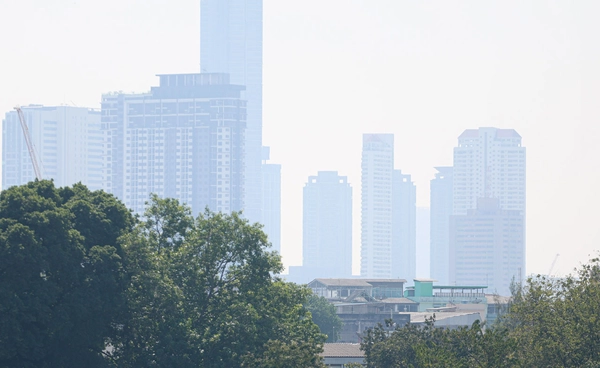 ค่าฝุ่น PM 2.5 กทม. วันนี้ พบเกินมาตรฐานทุกพื้นที่ เริ่มมีผลกระทบต่อสุขภาพ