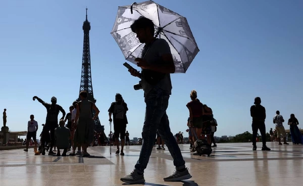 ยุโรปร้อนทะลุปรอท จนประเด็น “ติดแอร์” ดีไหม? กลายเป็นศึกการเมืองในฝรั่งเศส!