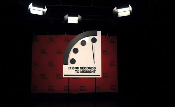 ปรับ "นาฬิกาวันสิ้นโลก" ชี้ความเสี่ยงจาก "สงคราม-อากาศ-เอไอ" ทำโลกใกล้ถึงจุดจบเร็วขึ้น