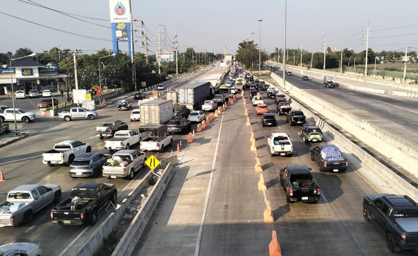 ศปถ.คุมเข้มปีใหม่ 2569 วันแรกดับ 29 ศพ รถเร็ว-เมาแล้วขับยังพุ่ง