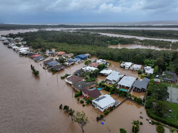 “ออสเตรเลีย” น้ำท่วมหนัก ฝนตก 2 วันเท่ากับ 4 เดือน