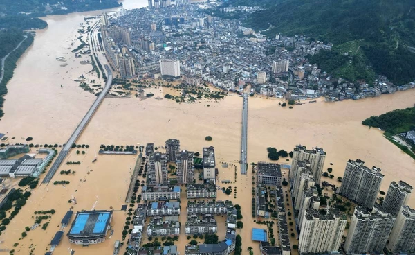 “กุ้ยโจว” น้ำท่วมครั้งใหญ่ เร่งอพยพประชาชนเกือบแสน