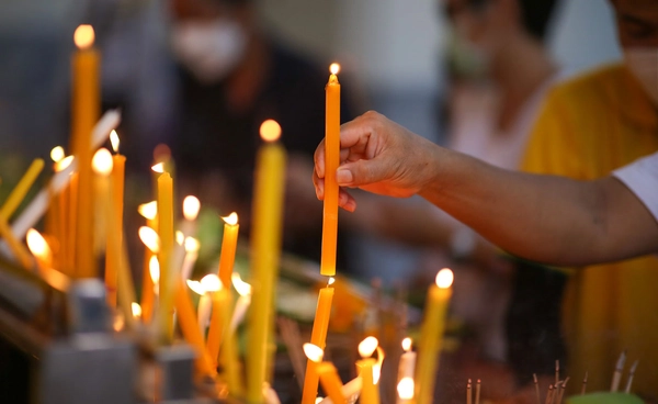 เปิด 10 พิกัดท่องเที่ยวทั่วไทย ร่วมงานบุญใหญ่ประเพณีเทศกาลออกพรรษา 2568 