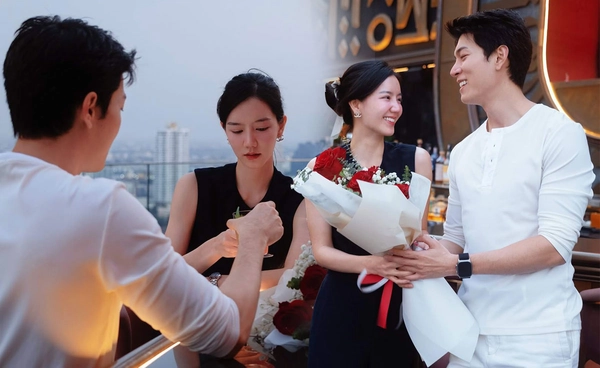 ก็อต อิทธิพัทธ์ ดินเนอร์สวีท ริชชี่ อรเณศ รับ วันวาเลนไทน์ ใครเห็นก็นึกว่าขอแต่งงาน!