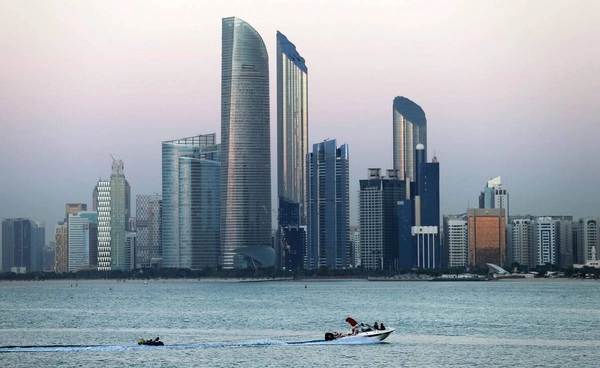UAE เผชิญคลื่นความร้อน อุณหภูมิพุ่ง 50.4 องศาฯ ทุบสถิติสูงสุดเดือน พ.ค.
