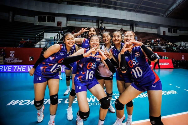 สาวไทยชุดยู-21 ตีตั๋วเข้ารอบ 16 ทีม  หลังต้อนชนะ ชิลี ขาดลอย 3 เซตรวด