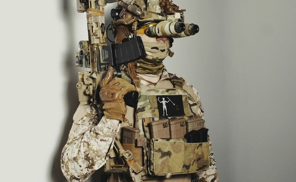 แผ่นเหล็กตัดใช้ทำเสื้อเกราะกันกระสุนได้ไหม ? แล้วทหารต้องใช้อะไรเพื่อกันกระสุนจากอาวุธสงคราม