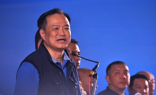 จับสัญญาณ ‘อนุทิน’ ไม่คืนเก้าอี้มหาดไทย เกมปรับ ครม. เสี่ยงล่มรัฐบาล