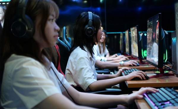 ม.รังสิต ผนึก ทรูบิสิเนส ปูพรมเครือข่าย Private Wi-Fi ทั่วมหาวิทยาลัย ชูจุดเด่น “มหาวิทยาลัย 24 ชั่วโมง”