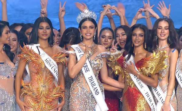 วีนา ปวีนา ซิงห์ ทำได้! คว้ามงฯ มิสยูนิเวิร์ส ไทยแลนด์ 2025