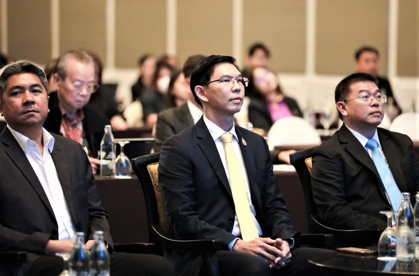 รฟท.เปิดเวทีรับฟังความเห็นรถไฟความเร็วสูงไทย-จีน